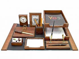 Набор настольный 10 предметов Bestar DIRECT орех Набор настольный 10 предметов Bestar DIRECT орех